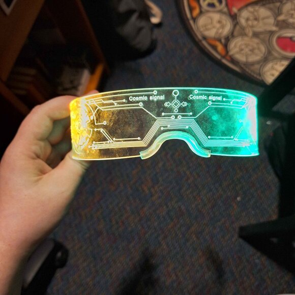 LED Cyberpunk Visor - Picture 4 of 6